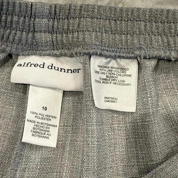 Alfred Dunner Women’s Pull On Elastic Waist Sz 10 Inseam 30” Gray Polyester - Picture 3 of 3